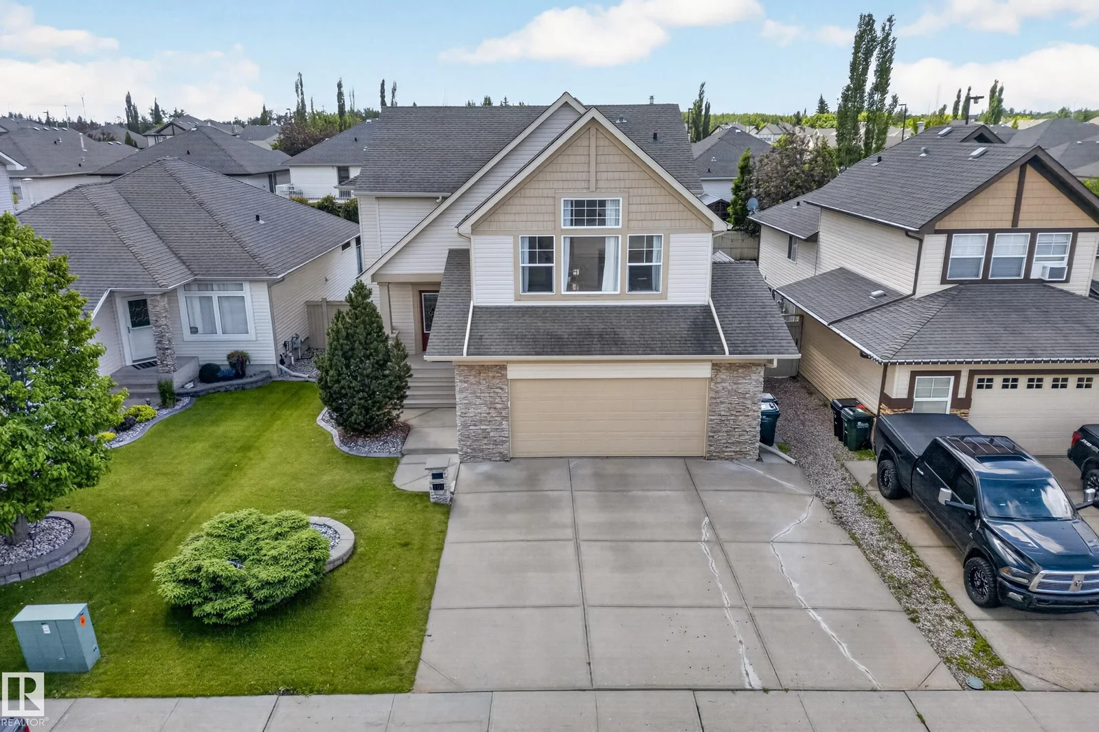 101 RIDGEBROOK CL, Sherwood Park - 4 bedroom Detached Single Family for sale