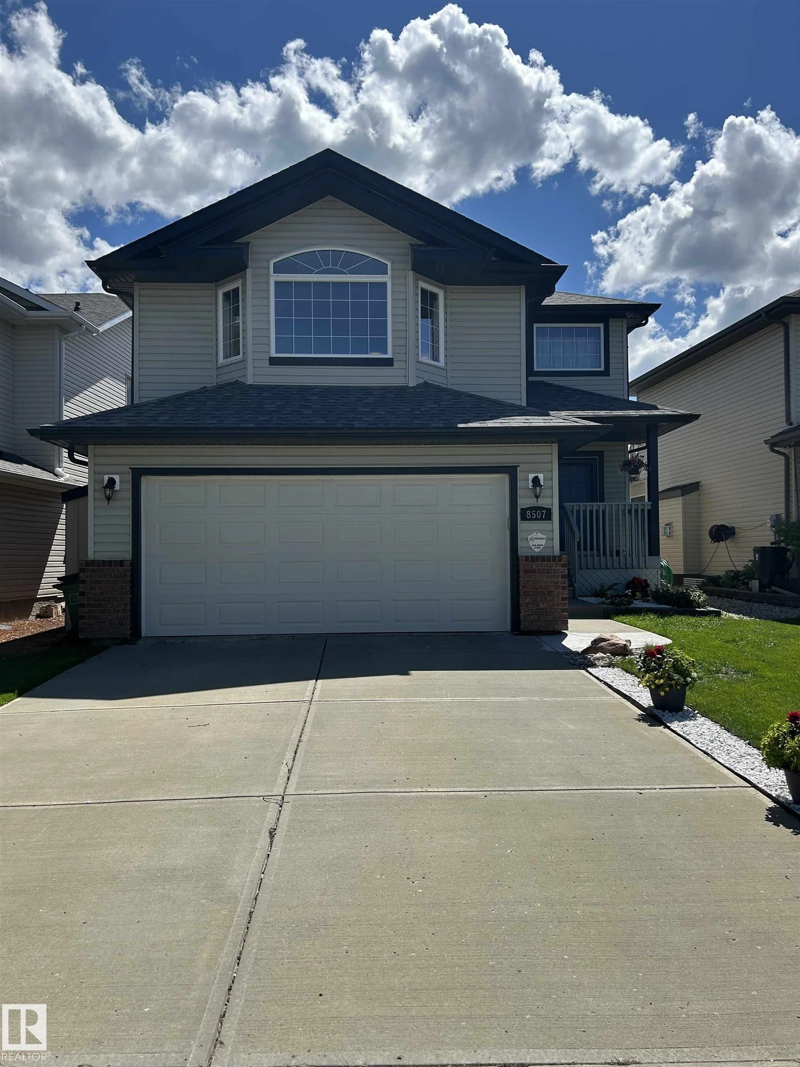 8507 179 AV NW, Edmonton - 3 bedroom Detached Single Family for sale