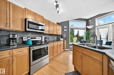 Interior photo 4 of 8507 179 AV NW