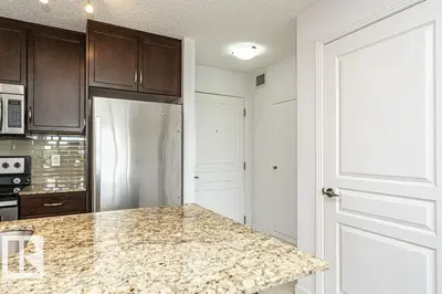 Interior photo 4 of #207 7021 SOUTH TERWILLEGAR DR NW
