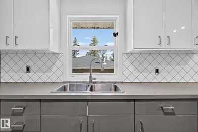 Interior photo 3 of 14624 110A AV NW