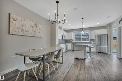 Interior photo 3 of 7007 SUMMERSIDE GRANDE BV SW