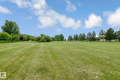 Interior photo 4 of 4 46511 Twp Rd 611