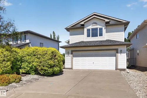 2252 BRENNAN CO NW, Edmonton - $499,500