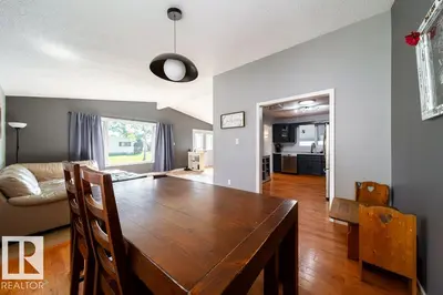 Interior photo 3 of 20 Chippewa RD