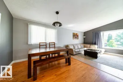 Interior photo 2 of 20 Chippewa RD