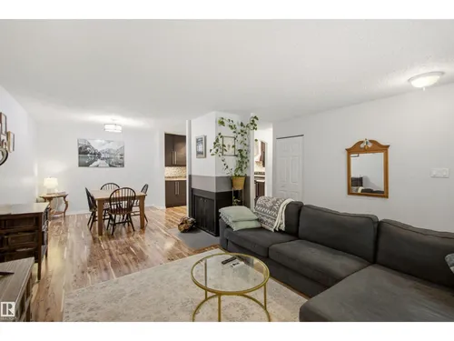 5786 172 ST NW, Edmonton - $210,000