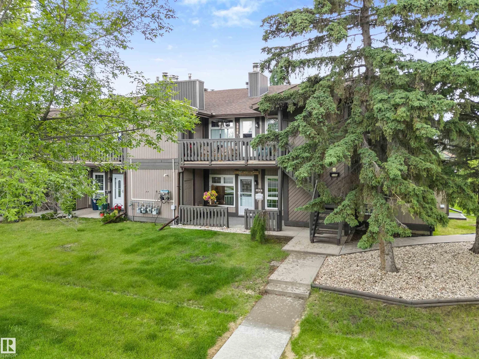 5802 172 ST NW, Edmonton - 2 bedroom Carriage for sale