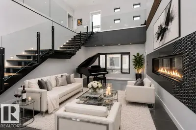 Interior photo 4 of 9035 SASKATCHEWAN DR NW