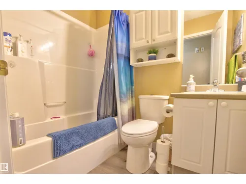 #106 2 ALPINE BV, St. Albert - $164,900