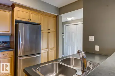 Interior photo 3 of #607 11111 82 Avenue NW