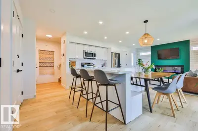 Interior photo 1 of 11206 95A ST NW