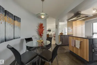 Interior photo 4 of #7 9734 111 ST NW