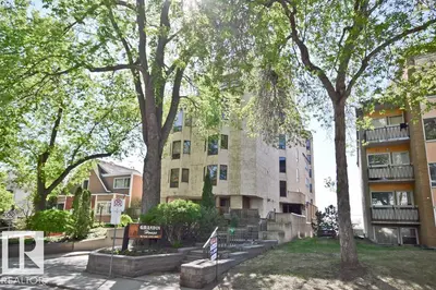 Interior photo 1 of #7 9734 111 ST NW