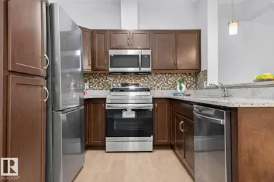 Interior photo 3 of #125 304 AMBLESIDE LINK LI SW