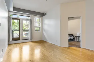 Interior photo 3 of #105 10531 117 ST NW