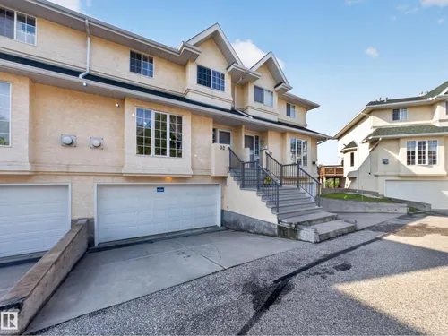#32 2419 133 AV NW, Edmonton - $330,000