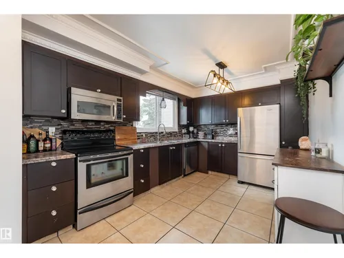 747 CLAREVIEW RD NW, Edmonton - $220,000