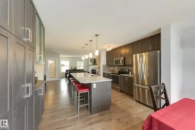 Interior photo 4 of 7987 ERASMUS CR NW