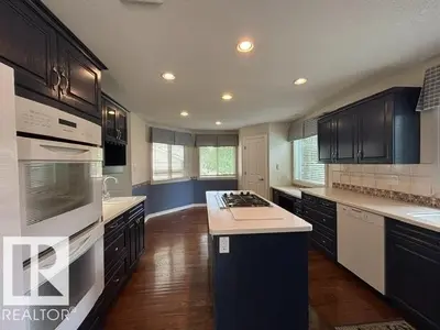 Interior photo 2 of 155 OEMING RD NW NW