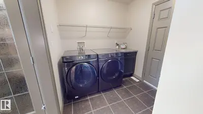 Interior photo 3 of 112 BECKER CR