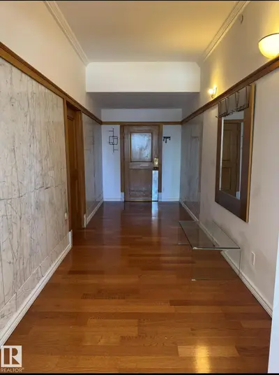 Interior photo 4 of #810 10134 100 ST NW