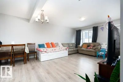 Interior photo 4 of #96 1530 TAMARACK BV NW