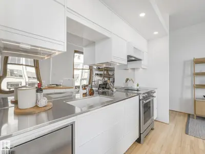 Interior photo 4 of #807 10134 100 ST NW