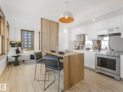 Interior photo 2 of #807 10134 100 ST NW