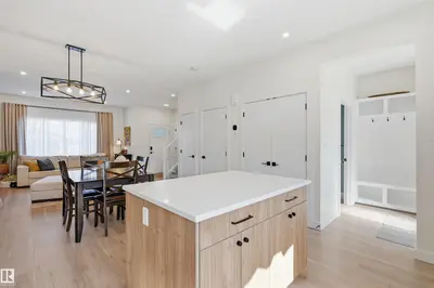 Interior photo 2 of 73 WILTREE TC