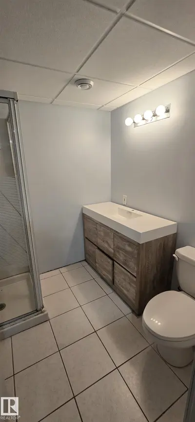 Interior photo 1 of 4217 48a ST
