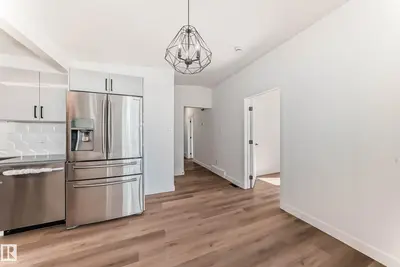 Interior photo 3 of 7220 152a Ave NW