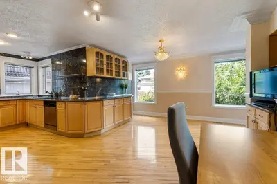 Interior photo 3 of 475 LESSARD DR NW