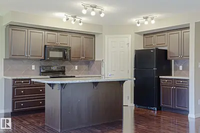 Interior photo 4 of 6215 60 ST