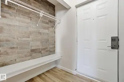Interior photo 1 of 71 Lancaster TC NW