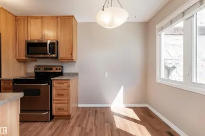Interior photo 3 of 16B CALLINGWOOD CO NW