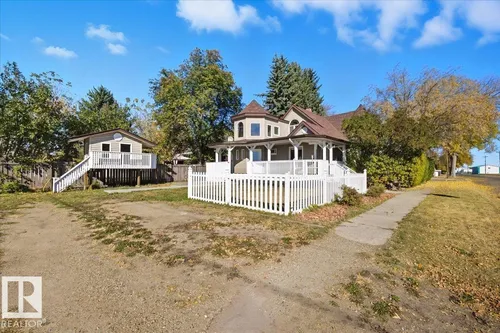 5001 42 AV, Wetaskiwin - $334,900