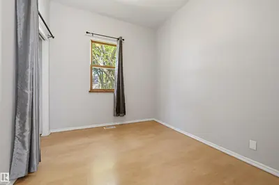 Interior photo 4 of 11450 71 ST NW NW