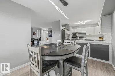 Interior photo 4 of #129 15499 CASTLE DOWNS RD NW