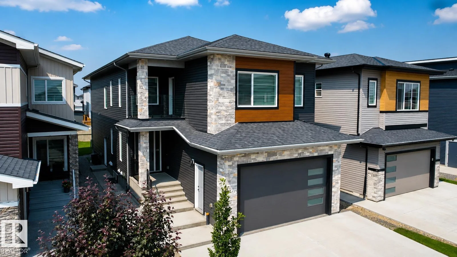 1836 22 ST NW, Edmonton - 8 bedroom Detached Single Family for sale