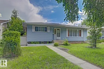 Interior photo 1 of 15707 92 AV NW