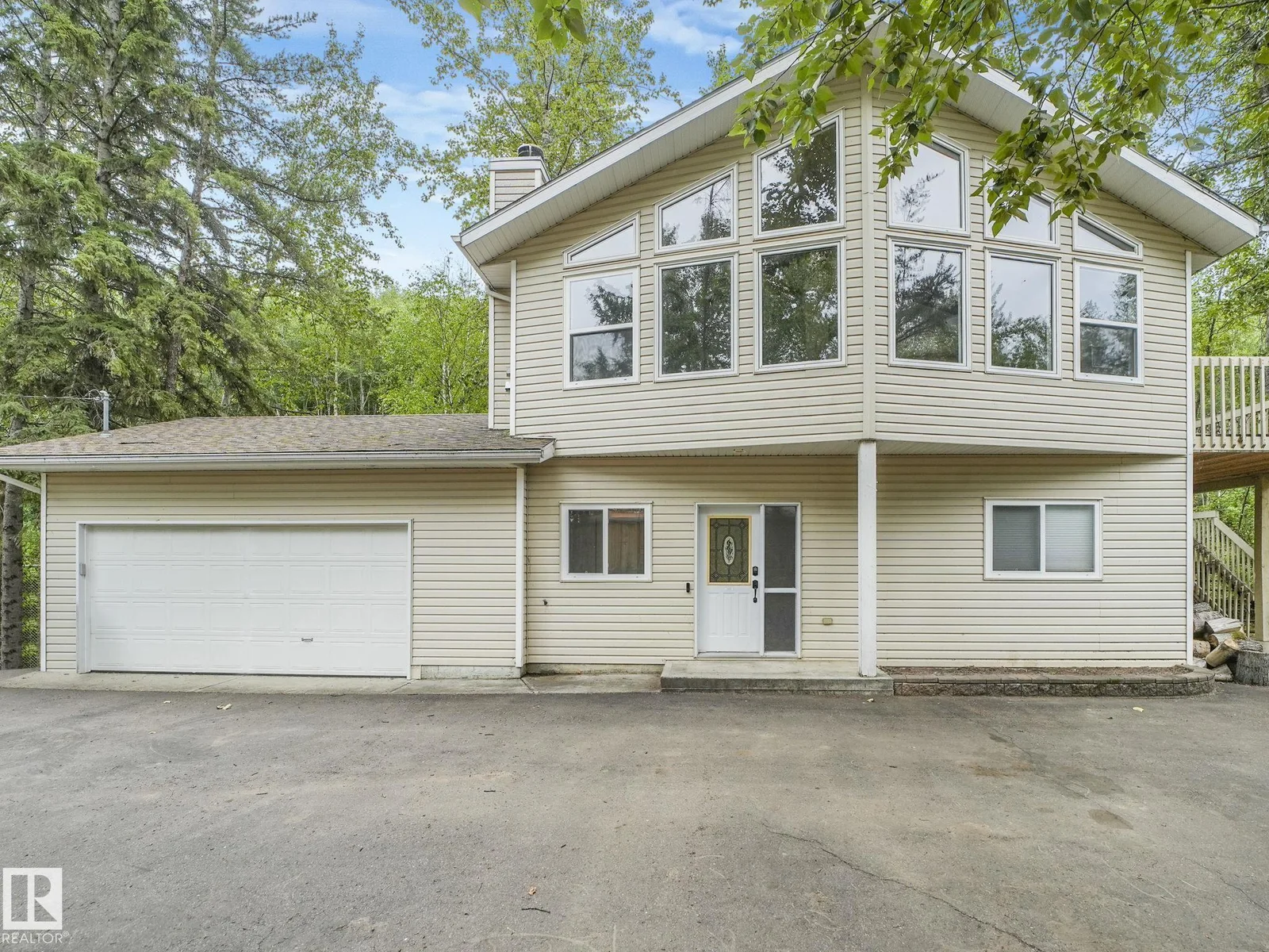 615 Ash ST NW, Rural Sturgeon County - 3 bedroom Detached Single Family for sale