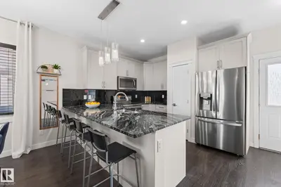 Interior photo 3 of 6689 CARDINAL RD SW