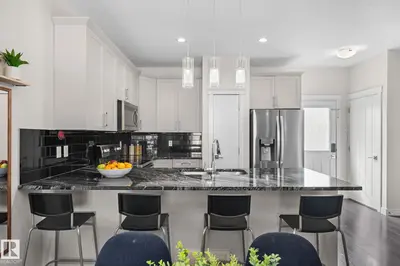 Interior photo 2 of 6689 CARDINAL RD SW