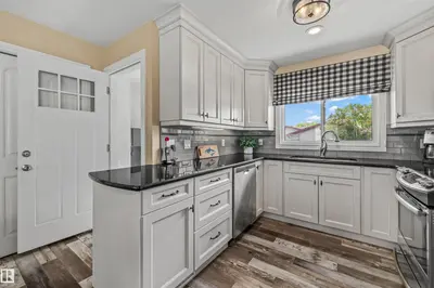 Interior photo 4 of 9438 89 ST