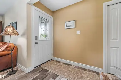 Interior photo 1 of 9438 89 ST