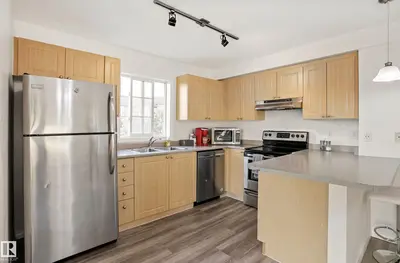 Interior photo 4 of #217 630 MCALLISTER LO SW