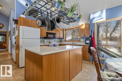 Interior photo 3 of #38 55000 Lamoureux DR