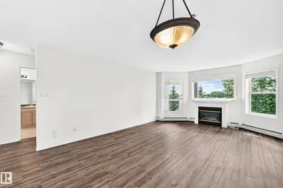 Interior photo 3 of #419 100 FOXHAVEN DR