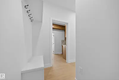 Interior photo 2 of 461 Crystal Creek Link